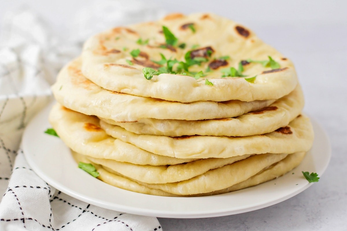 Khans Regular Naan  28 OZ