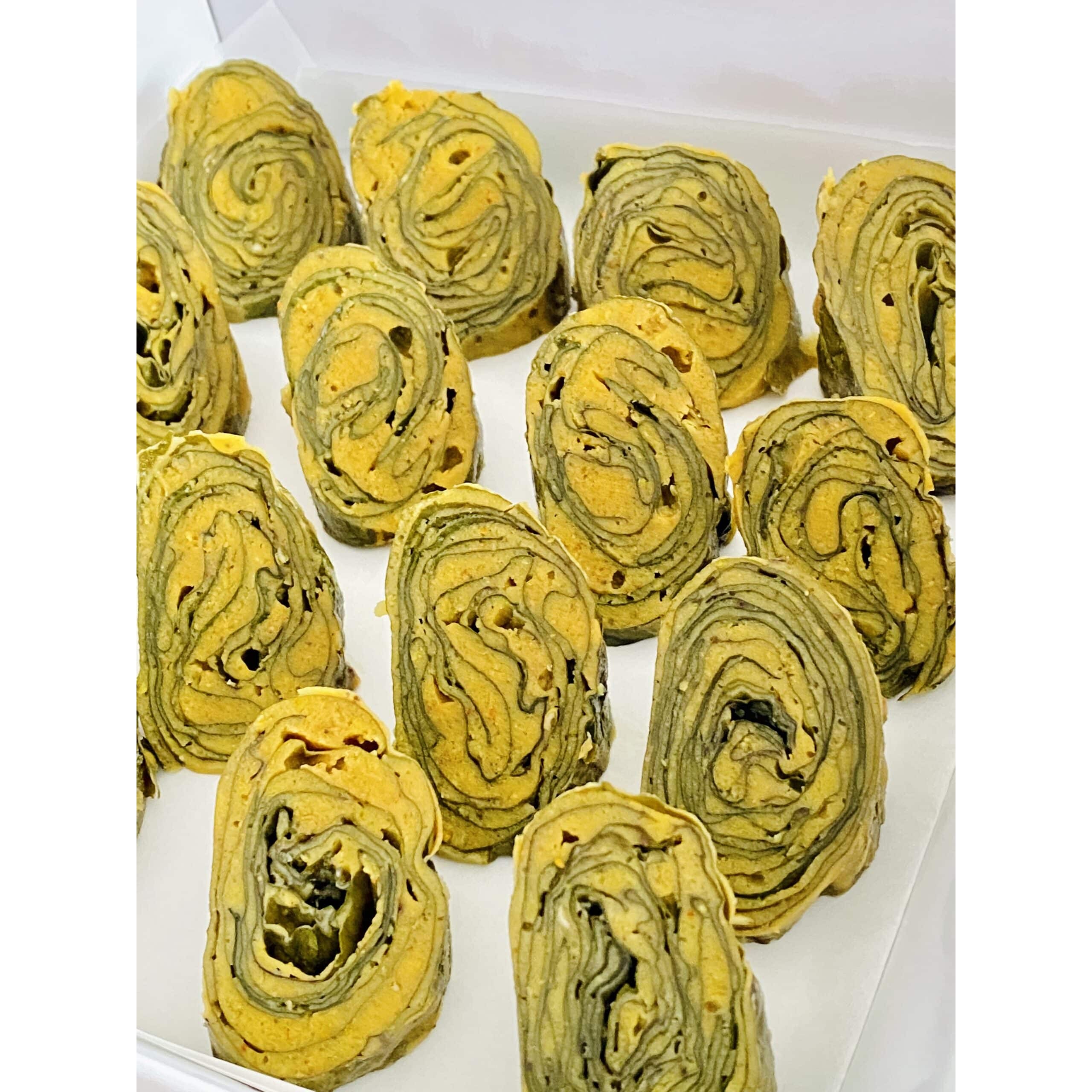 G.G TARO LEAVES ROLL