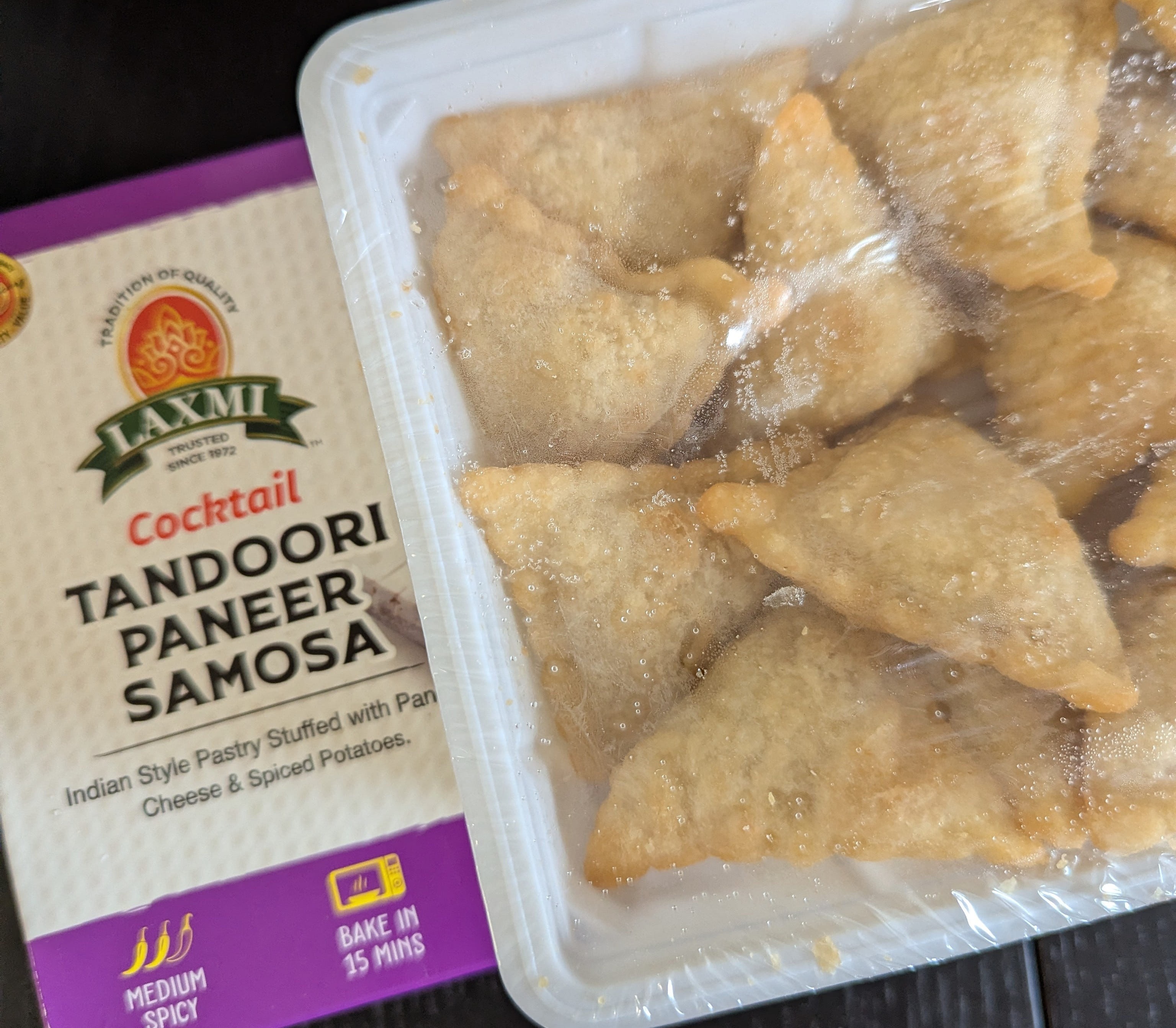 LAXMI COCKTAIL TANDOORI PANEER SAMOSA 500 GM