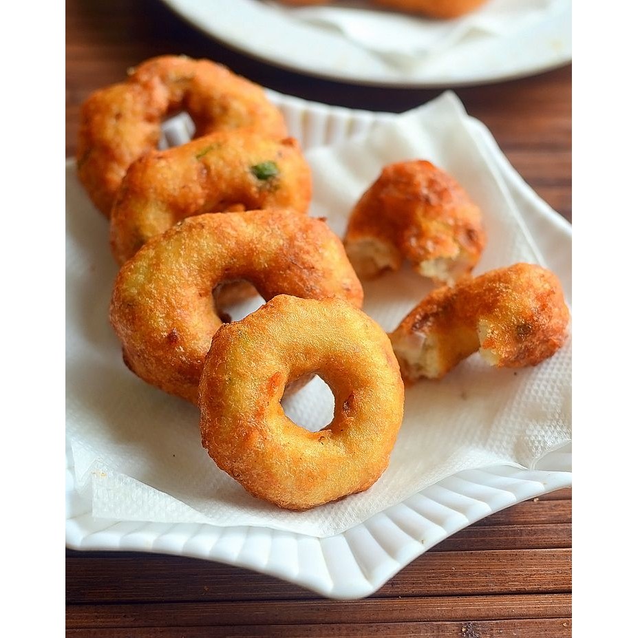 LAXMI MEDU VADA 920 GM