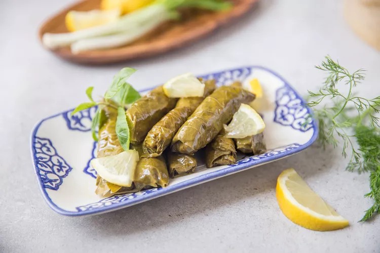 TAZAH STUFFED GRAPE LEAVES SYRIAN 4.4 LBS