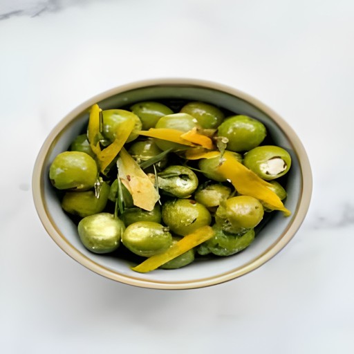 GREEN CRACKED OLIVES WITH ZATTAR 1000 GM