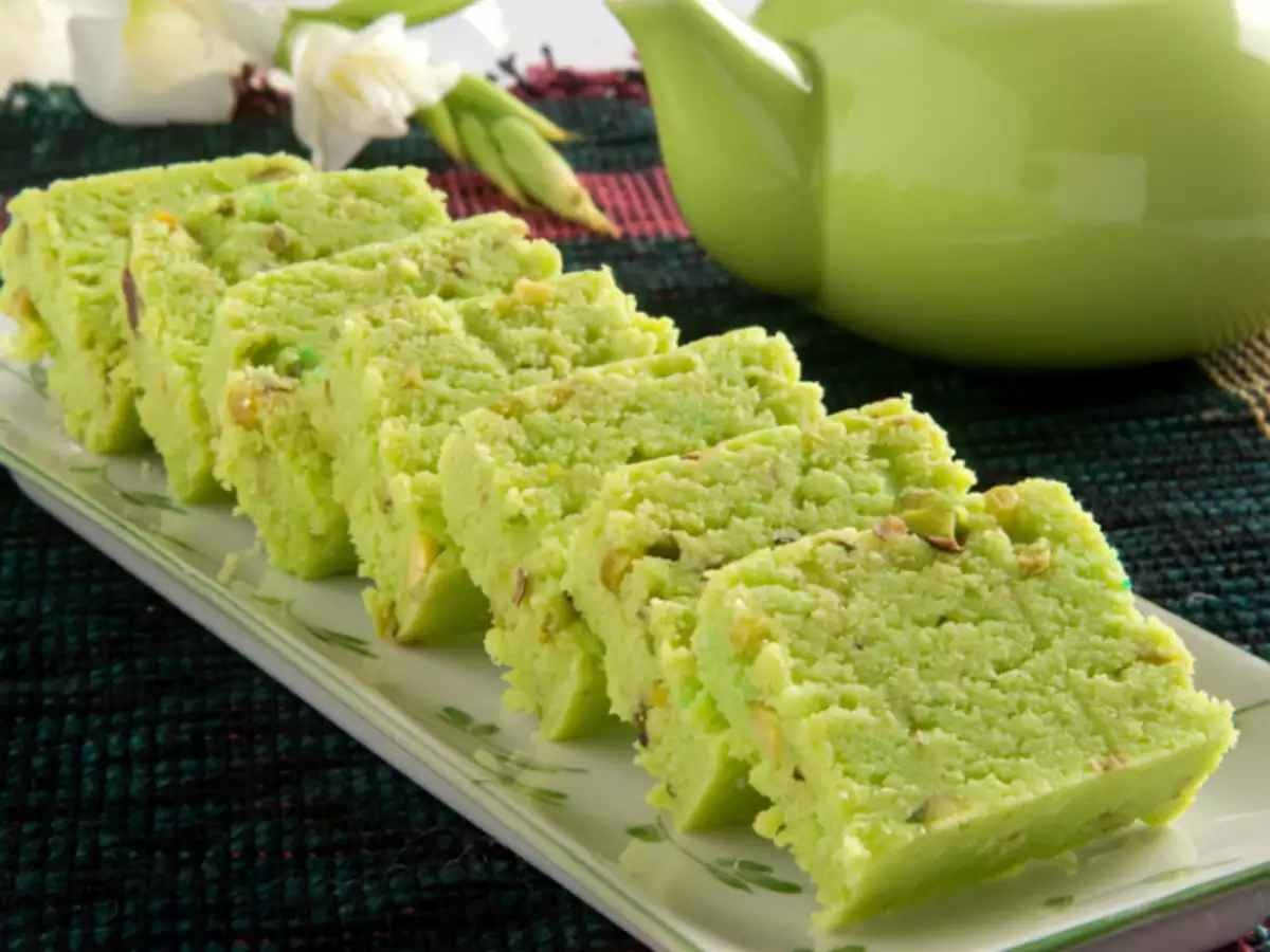 ANAND BHOG PISTA BURFI 12 OZ