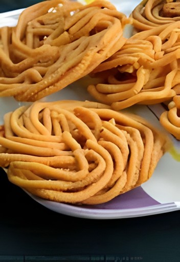 Gumagumalu Kitchen Murukulu 226 GM