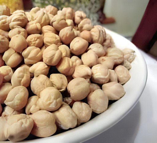 Ariana Frosted Chick Peas 1 LBS