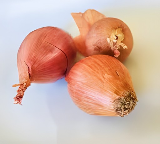 Big Shallots  1 LBS