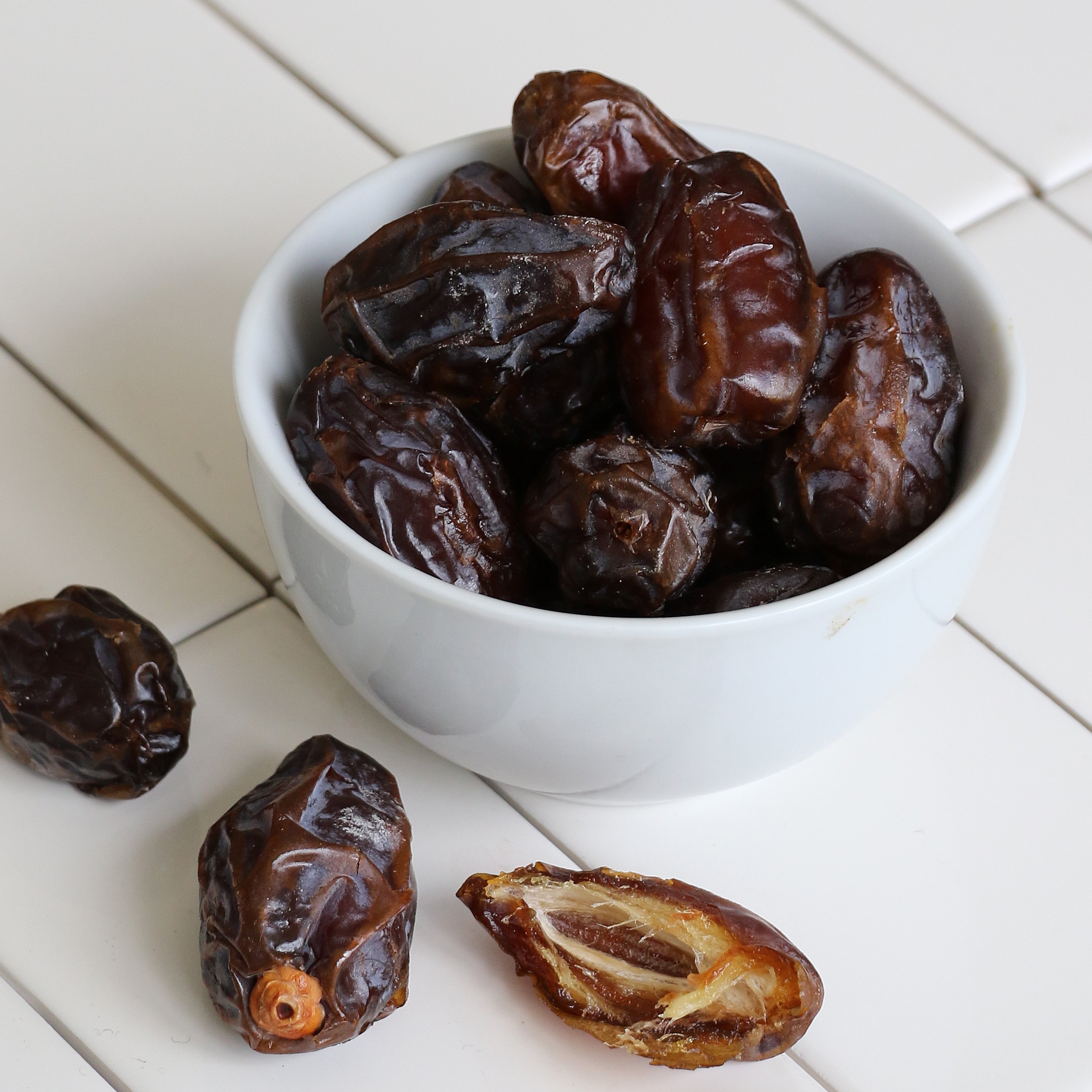 MAST DRY DATES 180 GM