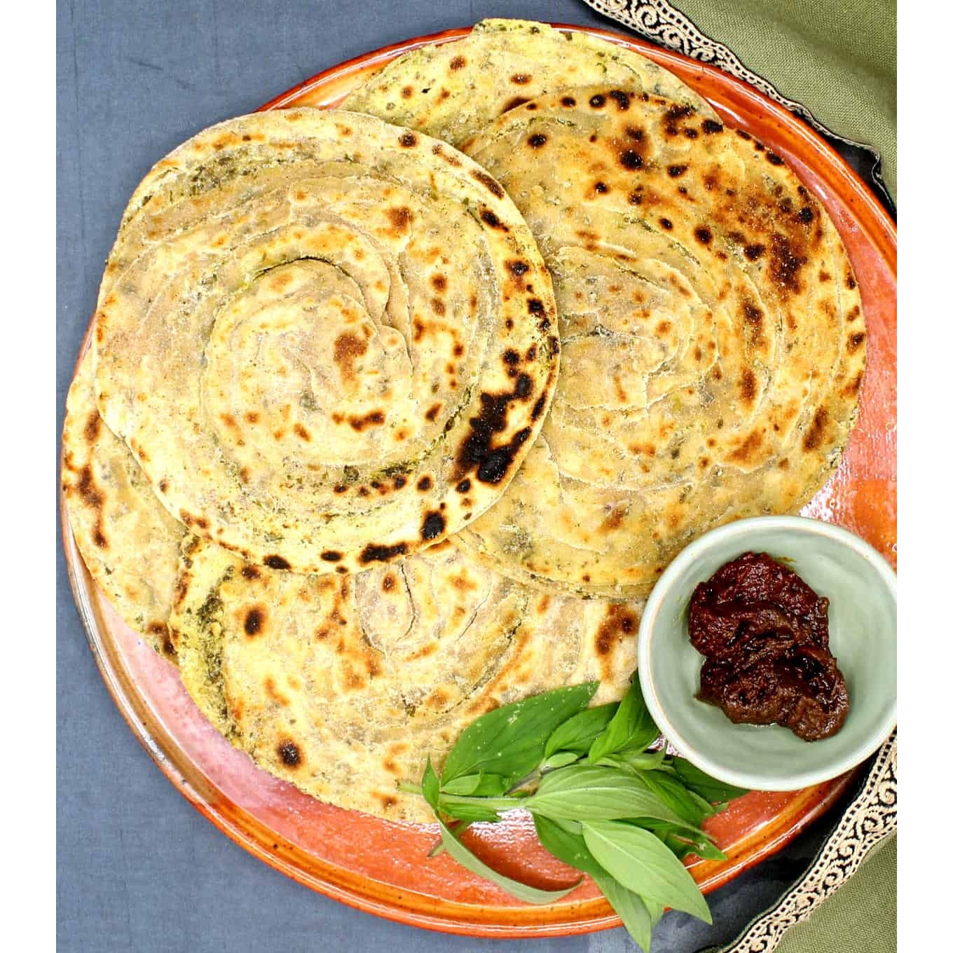 SHRI MINT PARATHA 4 PCS