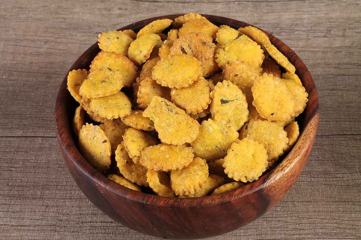 PAKWAN MINI THEPLA PURI 200 GM