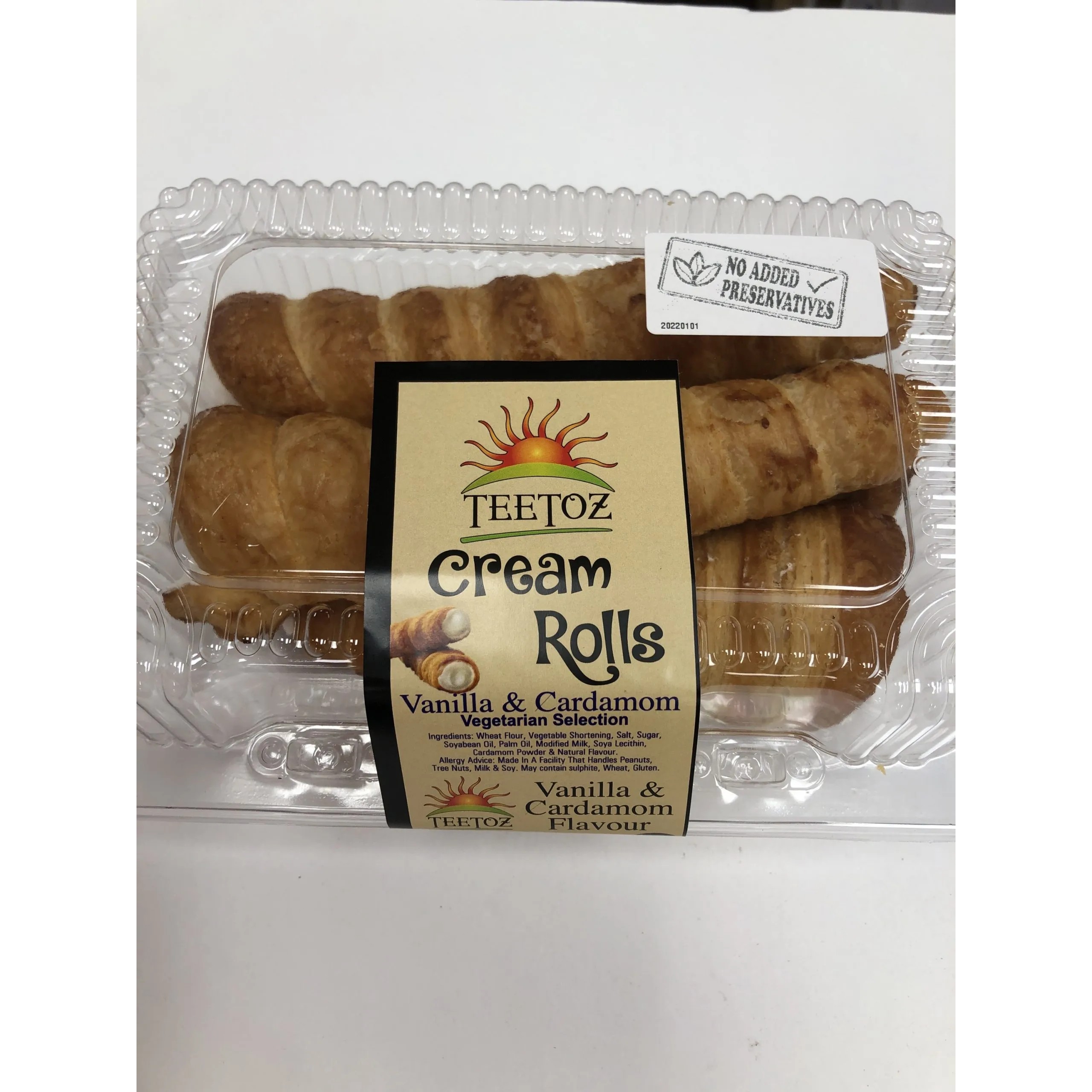 CREAM ROLLS  4 PCS