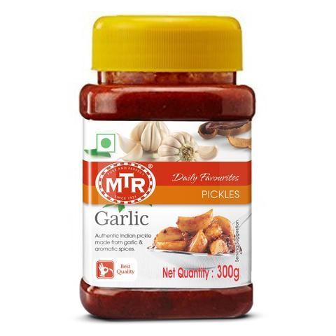 MTR PICKLE GARLIC 300 GM