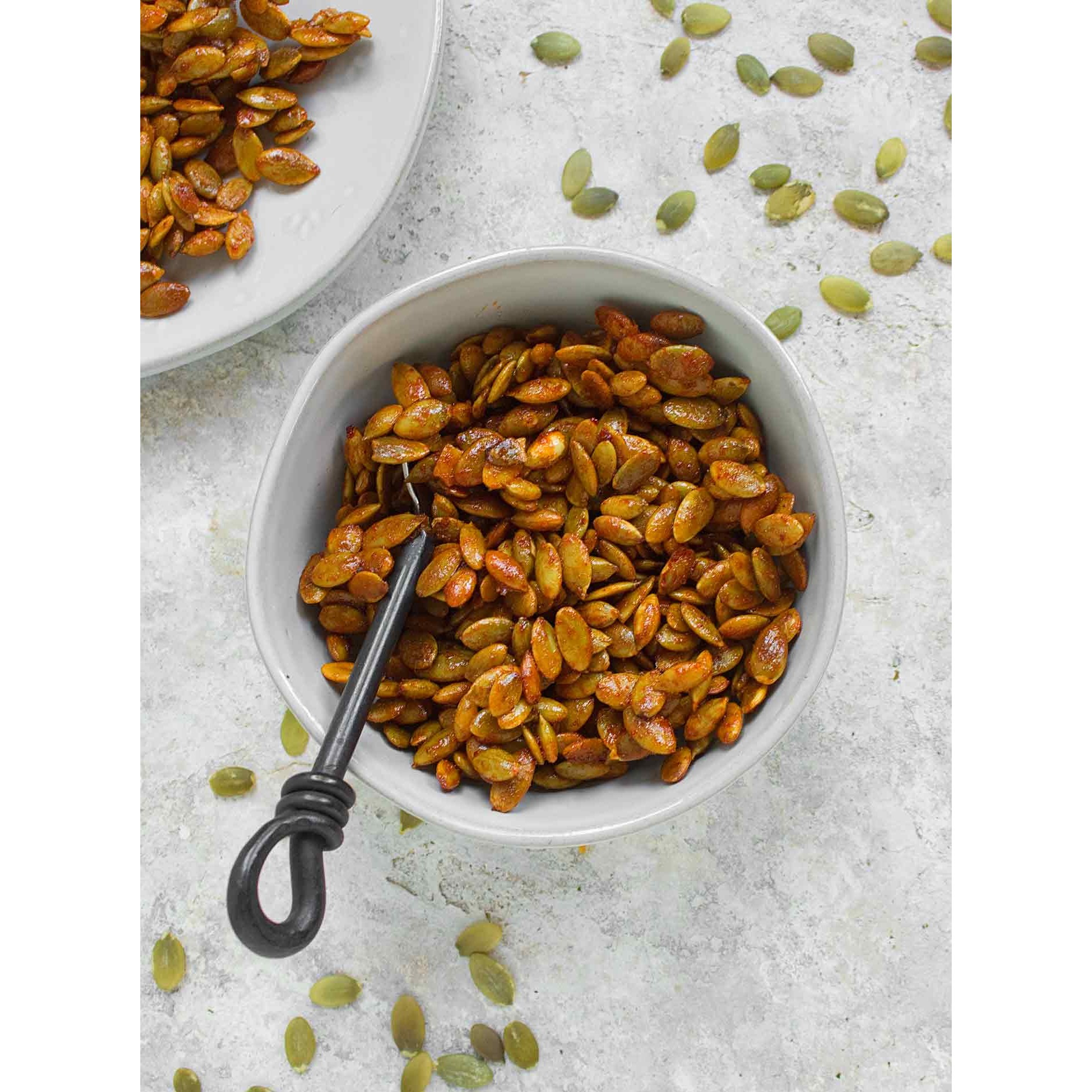 CHESHNI PUMPKIN SEEDS 10.58 OZ