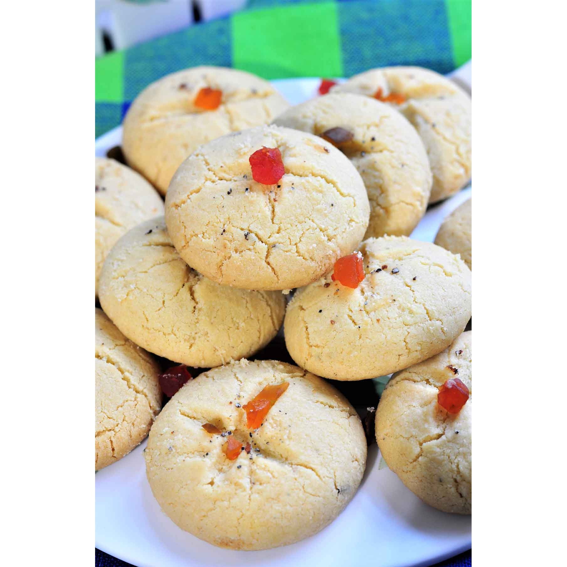 Krunchi Nan Khatai Cookies 340 GM