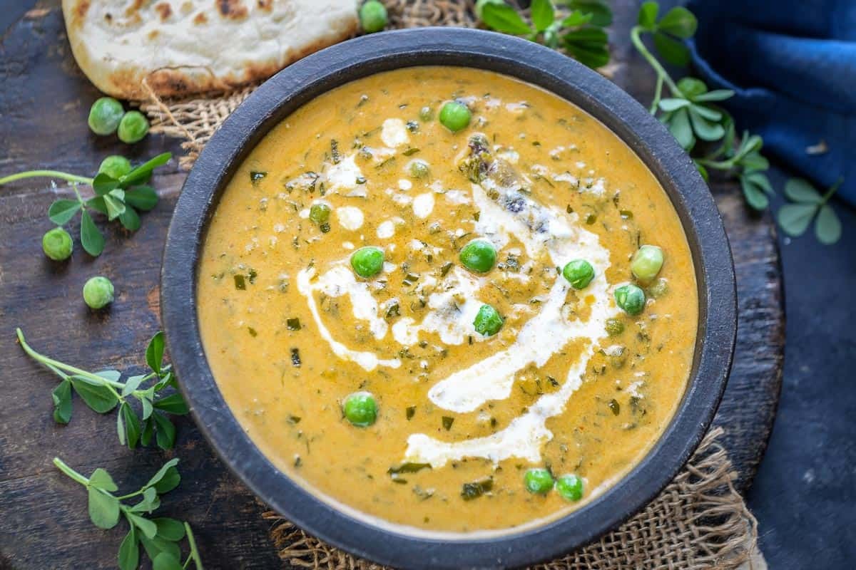 Haldirams Methi Malai Mutter 283 GM