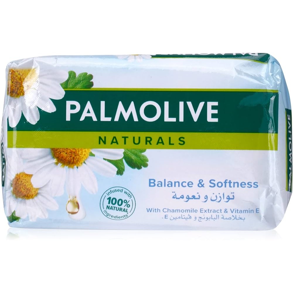 Palmolive Naturals Moisturizing Glow With Chamomile + Vitamine E Soap Bar  130 GM