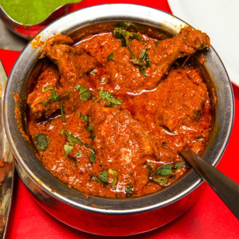 SARAS CHICKEN MASALA GRAVY MIX 400 GM