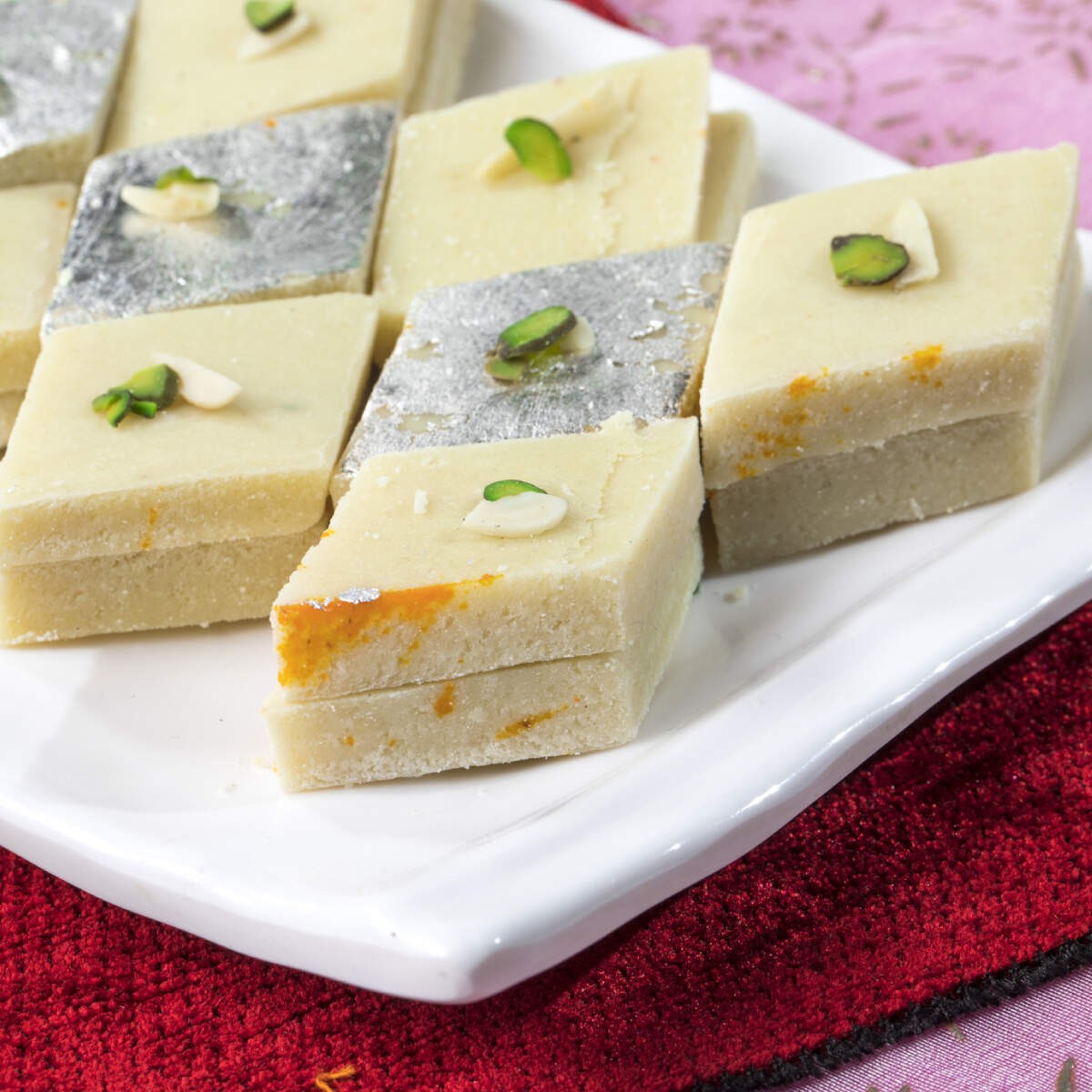 Moplleez Kaju Katli 360 GM