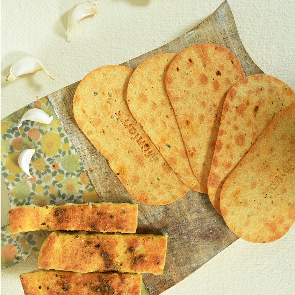 Maniarrs Garlic Khakhara 175 GM
