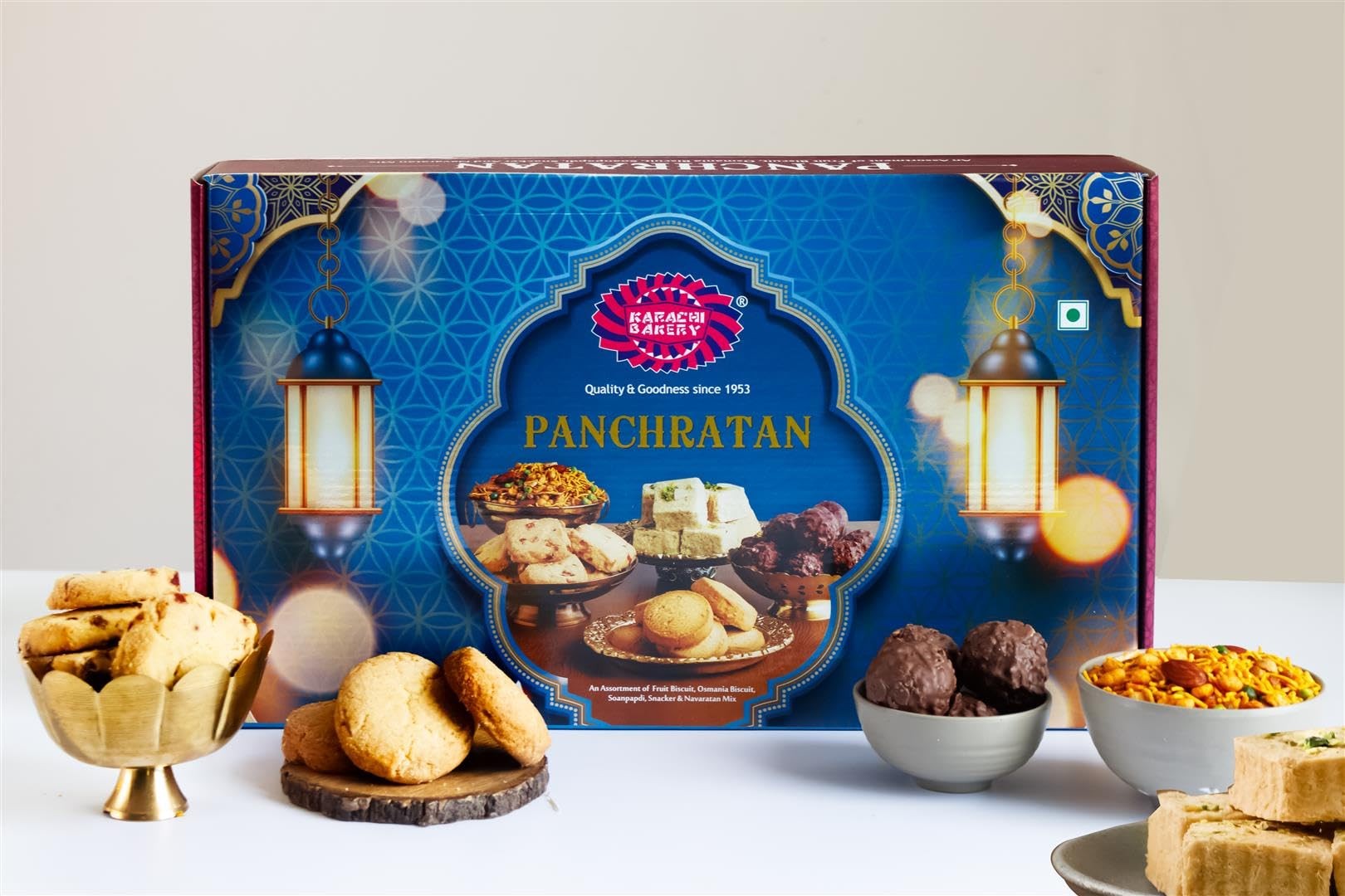 Krachi Bakery Panchrattan 900 GM