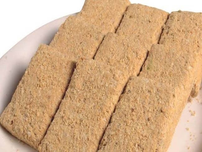 Gurtil Khasta Gachak 400 GM
