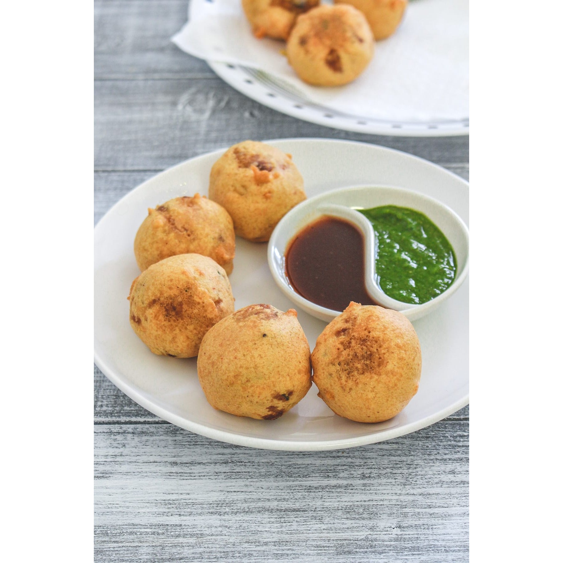 SRI BATATA VADA 50 GM