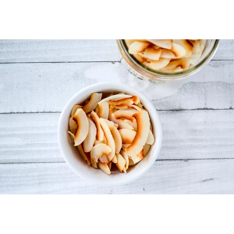 AMRTA COCONUT CHIPS 0.25 GM