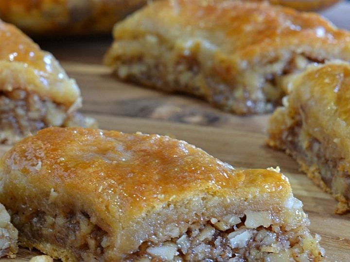 Crescent Baklava 340 GM