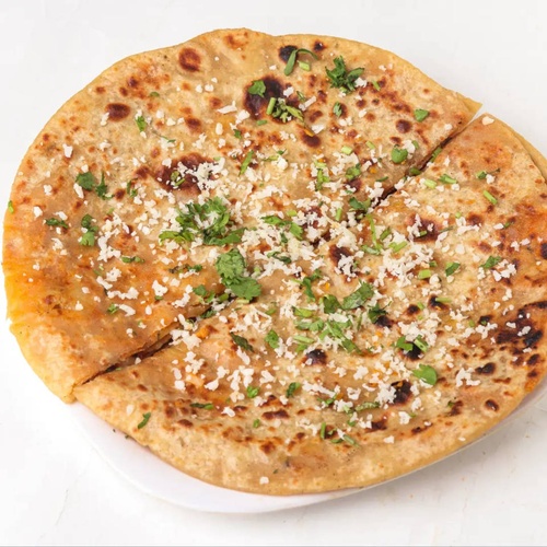 DELICIOUS GINGER N  GARLIC PARATHA 4 PCS