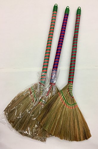 NATURAL GRASS BROOM
