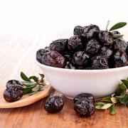 BLACK SELE OLIVES