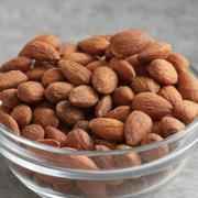REGAL ALMONDS RAW