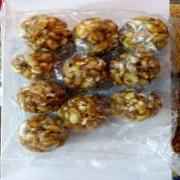 Gazab Peanut Ladoo