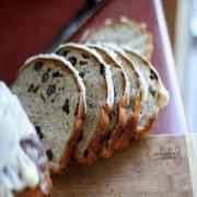 Innlay Bakery Raisin Toast Bread