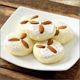 BADAM MALAI PEDA