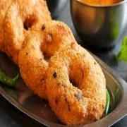 Maiyas 8 Medu Vada