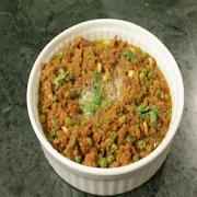 MEZBAN HARA MASALA QEEMA 