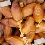 GOLDEN PITTED DATES