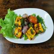 HIMALIYAN PANEER TIKKA MOMS