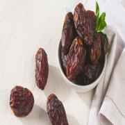 Barni Dates