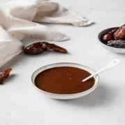 Flower Dtae And Imli Chutney