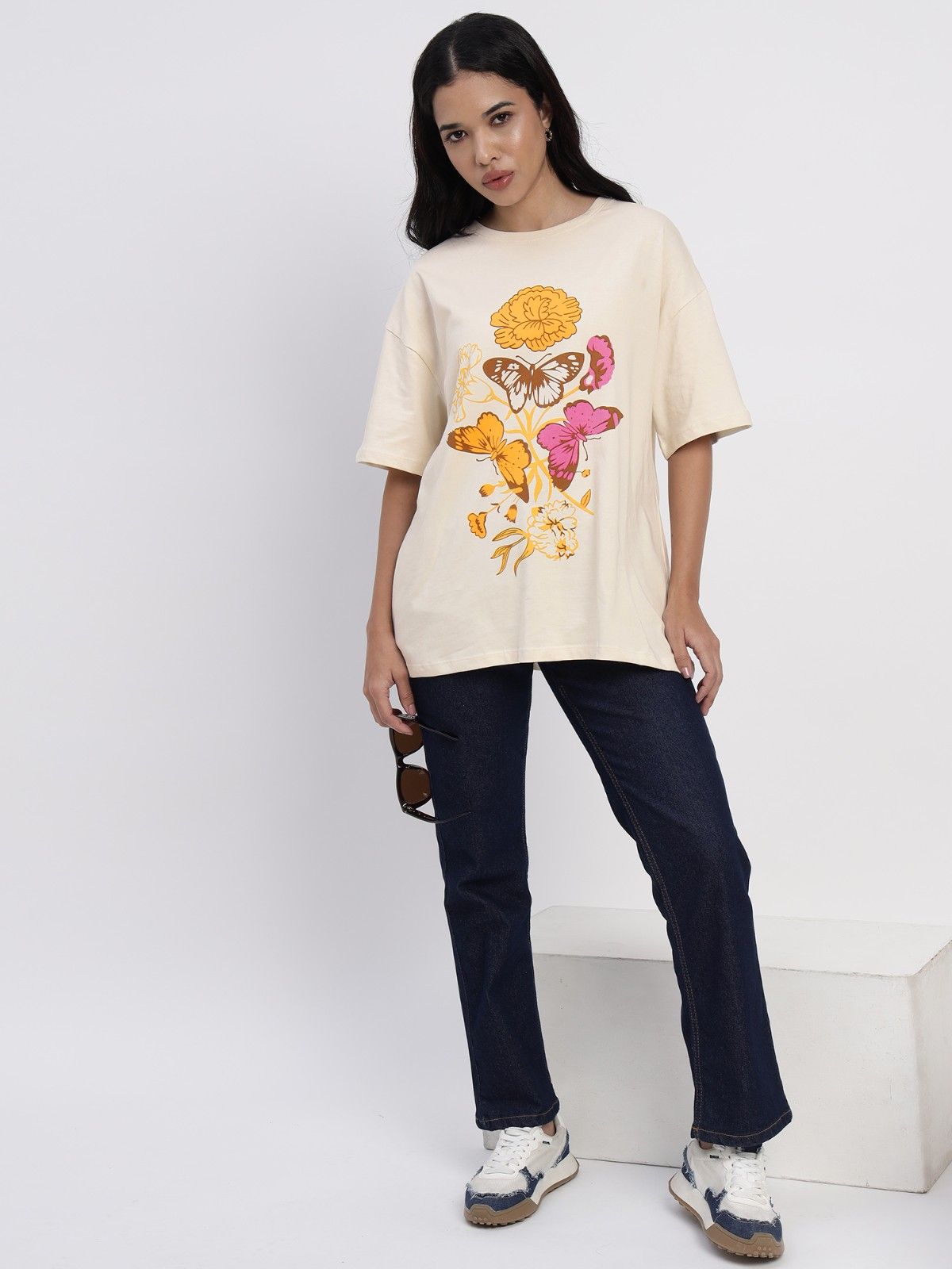 Floral print Ivorycolored oversize tshirt