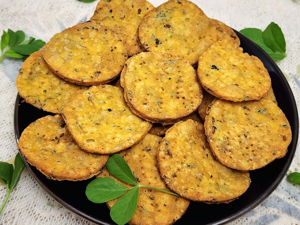 Swad Methi Puri  300 GM