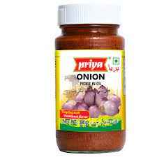 PRIYA ONION PICKLE IN OIL 0.56 LBS