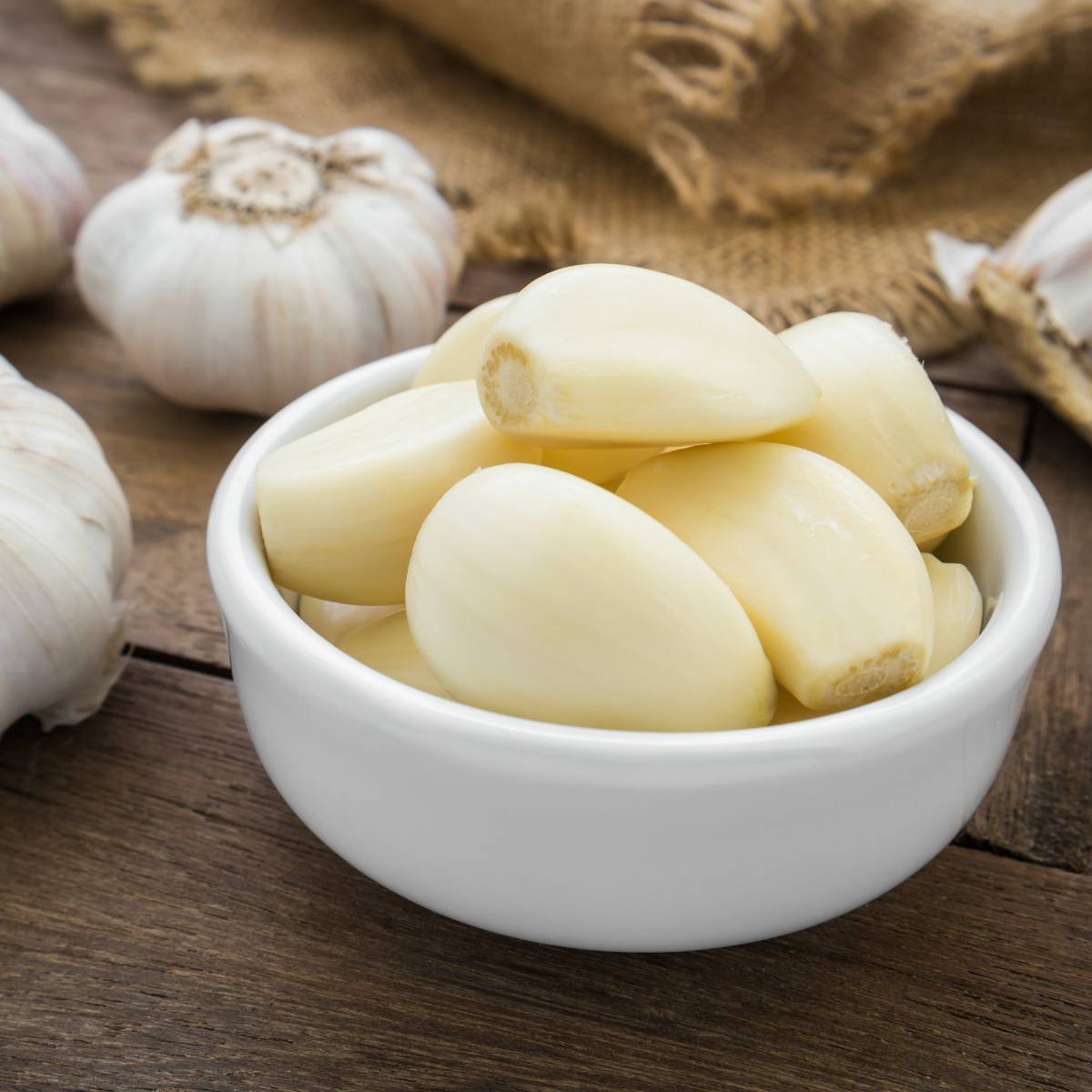 Peeled Garlic 1 EACH