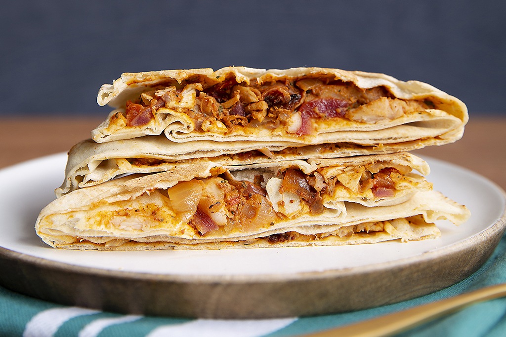 TANDOORI CHICKEN NAAN POCKET  1 PACK