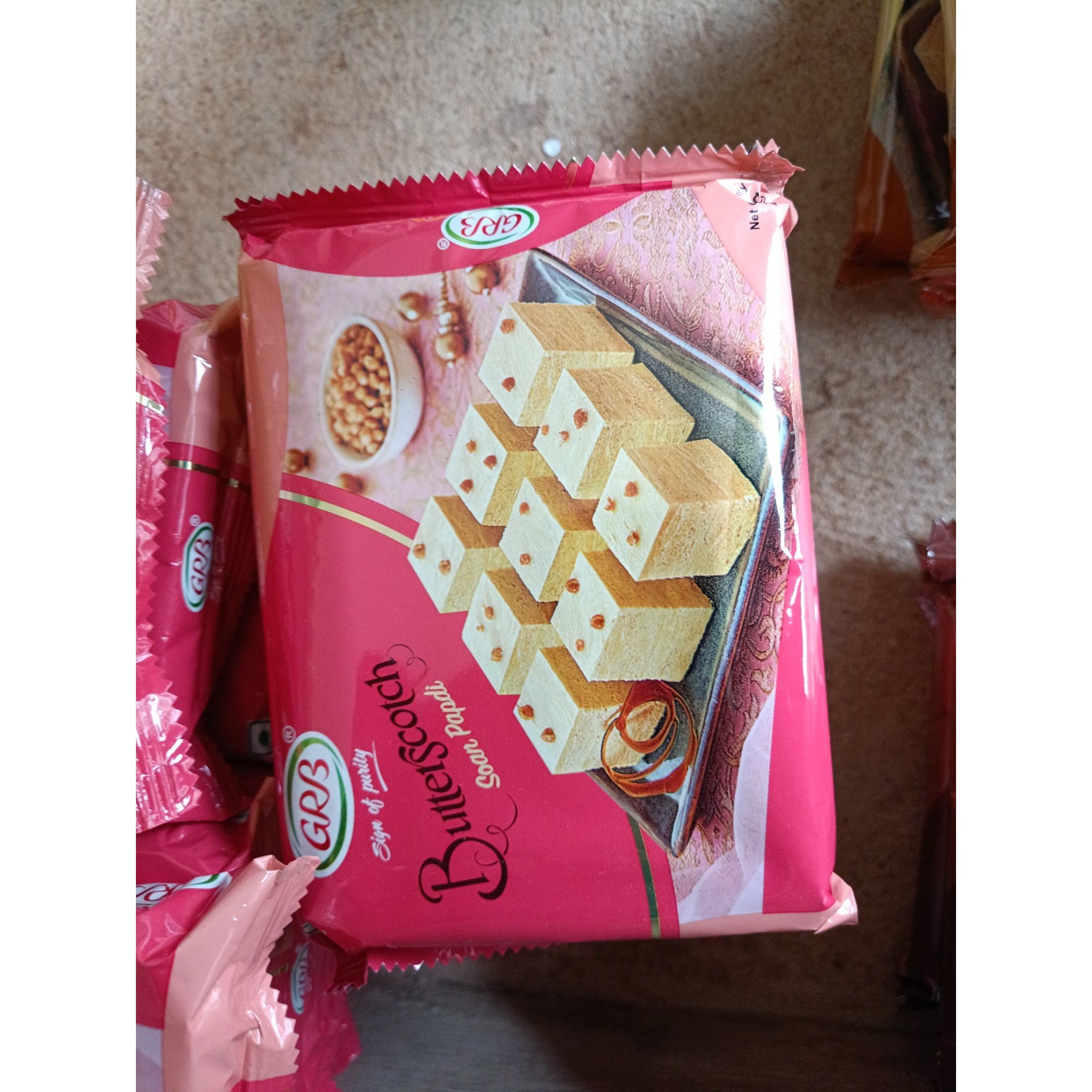 GRB BUTTERSCOTCH SOAN PAPDI 500 GM