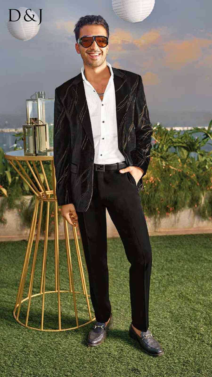 Noir Spark Cocktail Ensemble