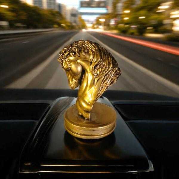 Horse Head Statue Elegant Equestrian Decor